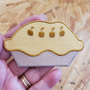 Pie - Dessert - Bakery - Pastry - Apron - Chef - Cherry - Apple - Embroidered Iron On Applique Patch