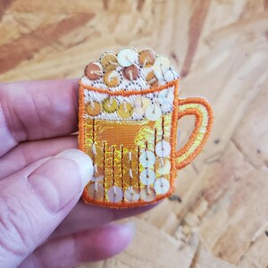 Beer - Draft - Mug - Brew - Bar - W/Sequins - Embroidered Iron On Patch