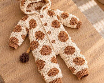 Giraffe Hooded Baby Romper Crochet Pattern, Chenille Onesie PDF, 5 Sizes, 0–24 Months