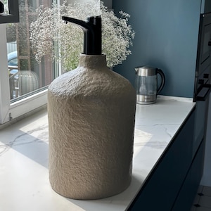 Couvercle de bouteille d'eau en papier mâché fait main pour bonbonne d'eau de 5 gallons | Décoration intérieure moderne et minimaliste | Couvercle décoratif pour distributeur d'eau de 19 L