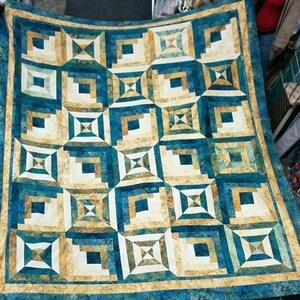 Multi size Quilt Pattern.  Instant Download.  "Hot Cross Buns"