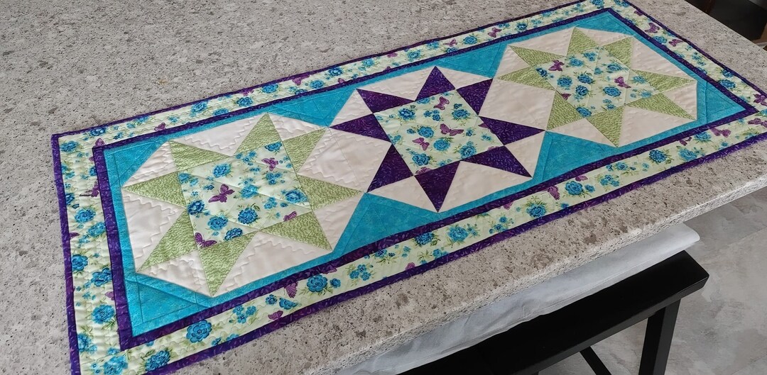 PDF Easy Stars Quilted Table Runner Pattern, the Fabric Addict - Etsy