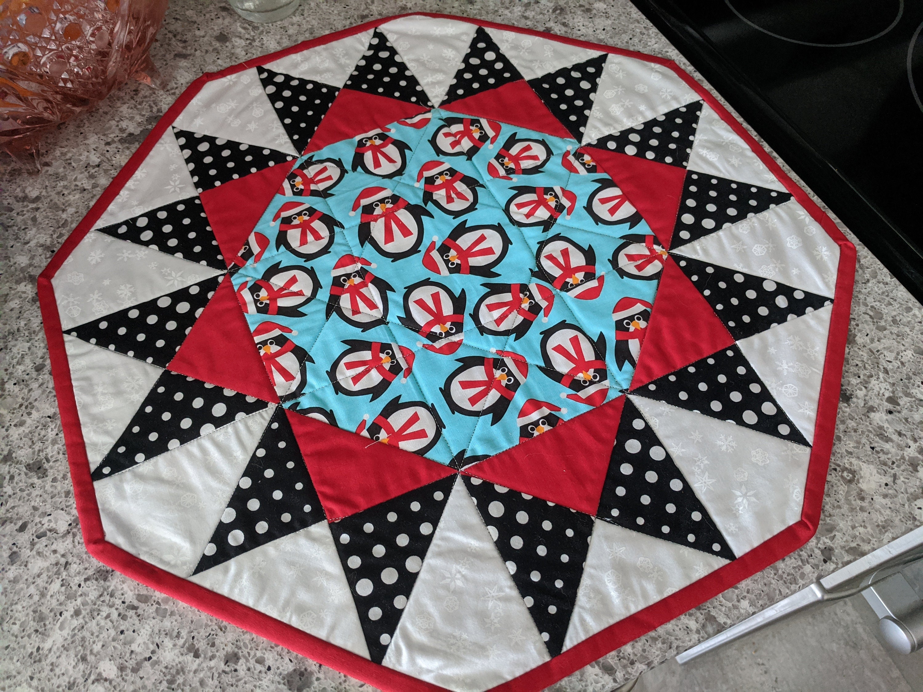 Sunburst Table Topper Pattern. INSTANT DOWNLOAD. Pdf Pattern Easy Table ...