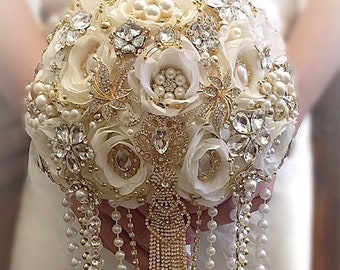 CUSTOM ELEGANT BOUQUET, Gold Brooch Bouquet, Ivory Bridal Bouquet, Jeweled Bouquet, Cascade Wedding Bouquet, Unique Bouquet
