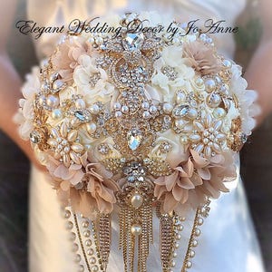 Gold and Ivory Brooch Bouquet, Gatsby Style Brooch Bouquet, Vintage Brooch Bouquet, Ivory Champagne and Gold Jeweled Bouquet