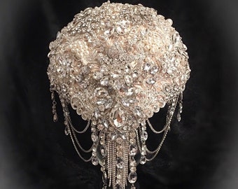 ELEGANT TEARDROP Brooch Bouquet, Teardrop Wedding Bouquet, Crystal Bouquet, Brooch Bouquet, Crystal Wedding Bouquet