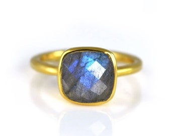 Faceted Labradorite 18K Vermeil Gold ring - Labradorite Ring - Gemstone Ring - Stacking Ring - Gold Ring- Cushion Cut Ring