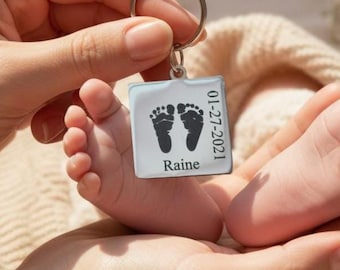 Llavero con huella de pie de bebé, llavero con foto de huella de mano, regalo personalizado para mamá o papá en Navidad, llavero con nombre de bebé grabado