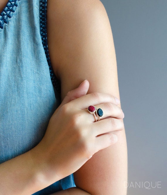 Onyx and ruby ring discount