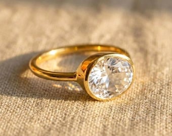 Ring helderkristalkwarts • Alternatieve diamant geboortesteen april • Ovale gefacetteerde edelsteen • Sterlingzilver of 18k goud vermeil Cadeau voor haar