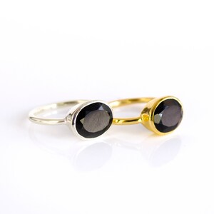 Black Onyx gemstone ring, Capricorn birthstone alternative December black gemstone Grounding protection stone, Gold Onyx ring, Black gemstone stack ring, Minimalist Onyx jewelry, Oval faceted Onyx, 925 sterling silver ring, Trendy protection gemstone