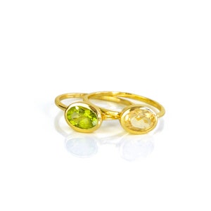 2 gold rings with Citrine and Peridot stones. August birthstone, November birthstone, Peridot ring, Citrine ring, Leo birthstone jewelry, Scorpio birthstone jewelry, Scorpio birthday gift, Sagittarius birthstone jewelry, Virgo birthstone jewelry