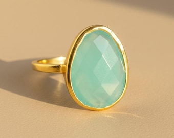 Aqua Chalcedony Ring, March Birthstone Ring, Bezel Set Gold Ring, Teardrop Chalcedony 18k Gold Birthstone Ring, Custom Birthstone Jewelry