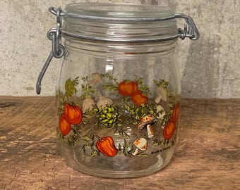 Arcoroc Spice of Life Glass Jar, Painted Vegetable Design, Wire Bale Clamp, Farmhouse Kitchen