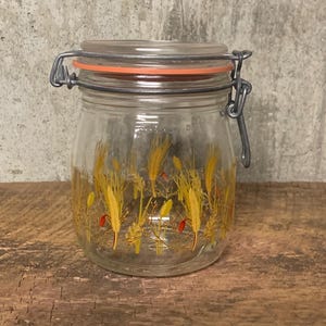 Arcoroc Wheat Pattern Jar, Painted Glass Jar, 3/4 Liter Storage Jar, Wire Bale Clamp, ARC France Jar, Country Kitchen, Farmhouse Decor
