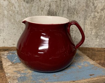 Ball Pitcher, Retro Pitcher, Maroon Pitcher, Water Pitcher, Ceramic Pottery, Ceramic Pitcher,Retro Drinkware, Country Kitchen, Farmhouse