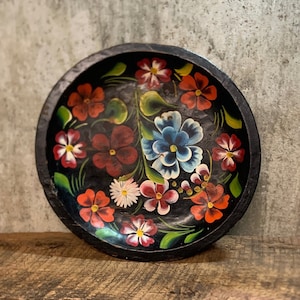 10&quot; Mexican Batea, Toleware Wooden Bowl, Handpainted Tray, Vintage 1950s Primitive Folk Art, Hand Carved Tray, Floral Tray, Mexican Folk Art