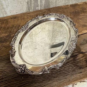 Reed & Barton King Francis 1676 pattern silverplate tray, 19 Inch Serving Tray