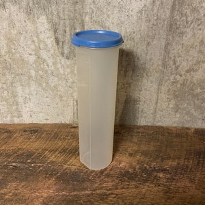 Vintage Tupperware, Tupperware Container, Pasta Container, Spaghetti Storage, Kitchen Storage, Food Container, Dry Storage