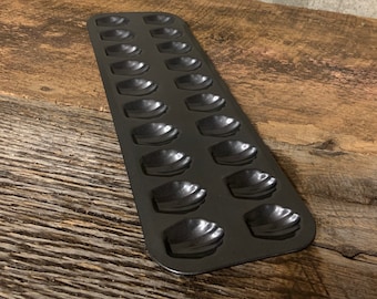 Madeline Mold, Cookie Pan, Baking Pan, Mini Madeline Pan, Aluminum Madeline Pan, Shell Candy Mold,Pressed Aluminum, Non-Stick Madeline Pan