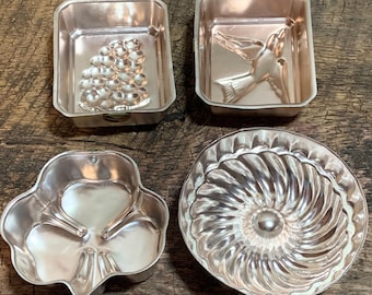 Vintage Copper Jello Molds, Mini Kitchen Wall Decor, Set of 4