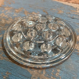 Glass Flower Frog, Vintage Glass Frog, Flower Frog, Flower Stem Support, Floral Arrangement, Flower Arranging, Flower Base, Vase Insert