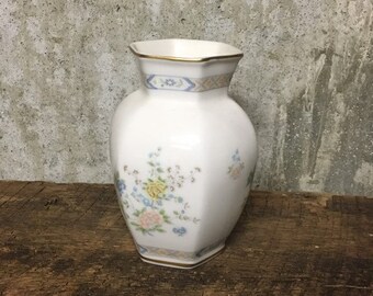 Gorham Cherrywood Porcelain Vase, 24kt Gold Trim, Made in Japan