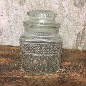 Apothecary jar, Glass Canister, Kitchen Container, Kitchen Storage Jar, Lidded Glass Jar, Kitchen Canister,Vintage Jar, Country Kitchen,