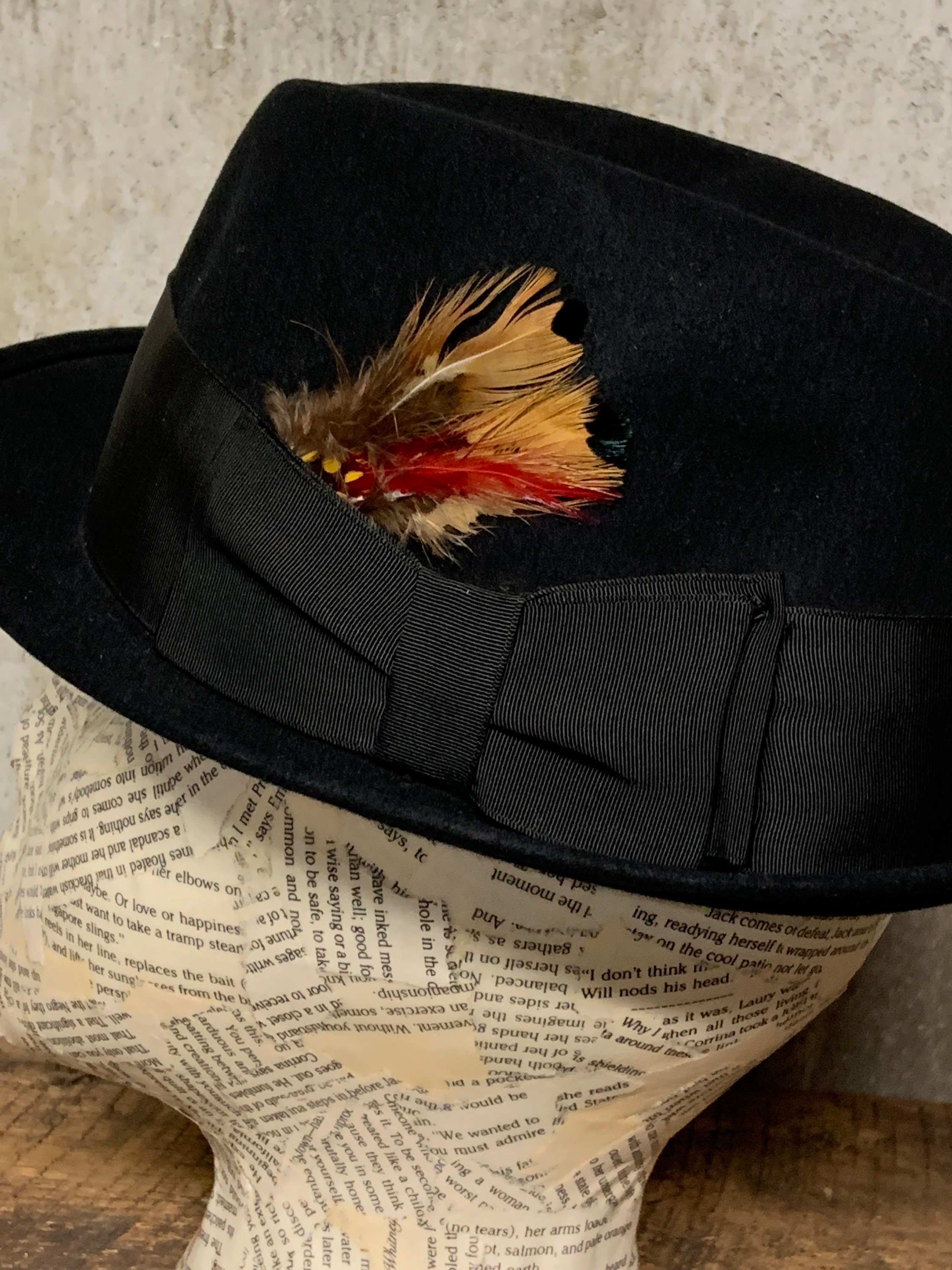 Dobbs Fifth Ave Hat, Dobbs New York, Small Fedora, High-end Mans Hat, Fur Mohair Hat, Black Fedora, Black Grosgrain Band, Mans Hat, MCM Hat - Etsy Dobbs Fifth Ave Hat, Dobbs New York, Small Fedora, High-end Mans Hat, Fur Mohair Hat, Black Fedora, Black Grosgrain Band, Mans Hat, MCM Hat - Etsy