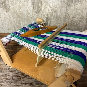 Weaving Loom, Tabletop Loom, Harrisville Designs Loom, Wooden Loom, Tabletop Weaving, Beginner Frame Loom, Loom Kit, 18" Starter Loom
