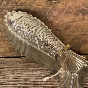 Zinn Jello Form, Fischform, Fischpfanne, Zinnform, Fisch Jelloform, fischförmige Pfanne, Zinnkochgeschirr, Gelatineform, französische Küche, Landküche