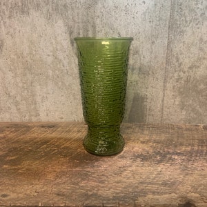 Vintage Soreno Vase, Green Glass Vase, Anchor Hocking Glass, Green Vase, Green Pressed Glass,Green Glass,Retro Green Glass,Green Soreno Vase