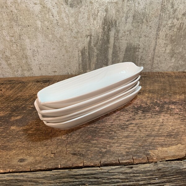 Corn Cob Dish, Ceramic Cob Dish, White Cob Dish, Corn Holder, White Corn Dish, Cob Holders, Country Kitchen, Farmhouse Kitchen