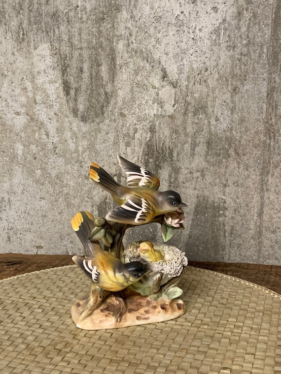 Vintage Arnart Porcelain Oriole Bird Family Figurine, Made in