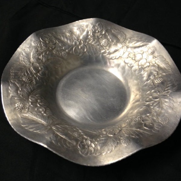 Everlast Hand Forged Aluminum Dish,1950s Cookie, Candy, Condiment