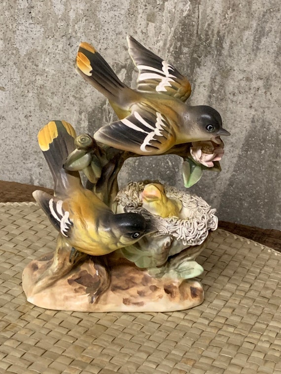 Vintage Arnart Porcelain Oriole Bird Family Figurine, Made in