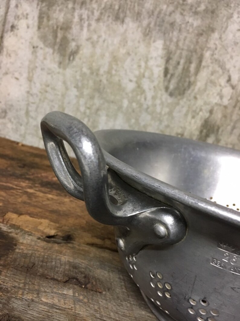 Aluminum Strainer Metal Colander Farmhouse Vintage Kitchenalia Metal Kitchen Decor Made in Germany Aluminum Colander Country Kitchen