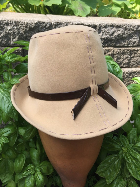 Vintage Betmar Fedora, Tan Wool, 1960s Mad Men Style - Etsy display picture 2
