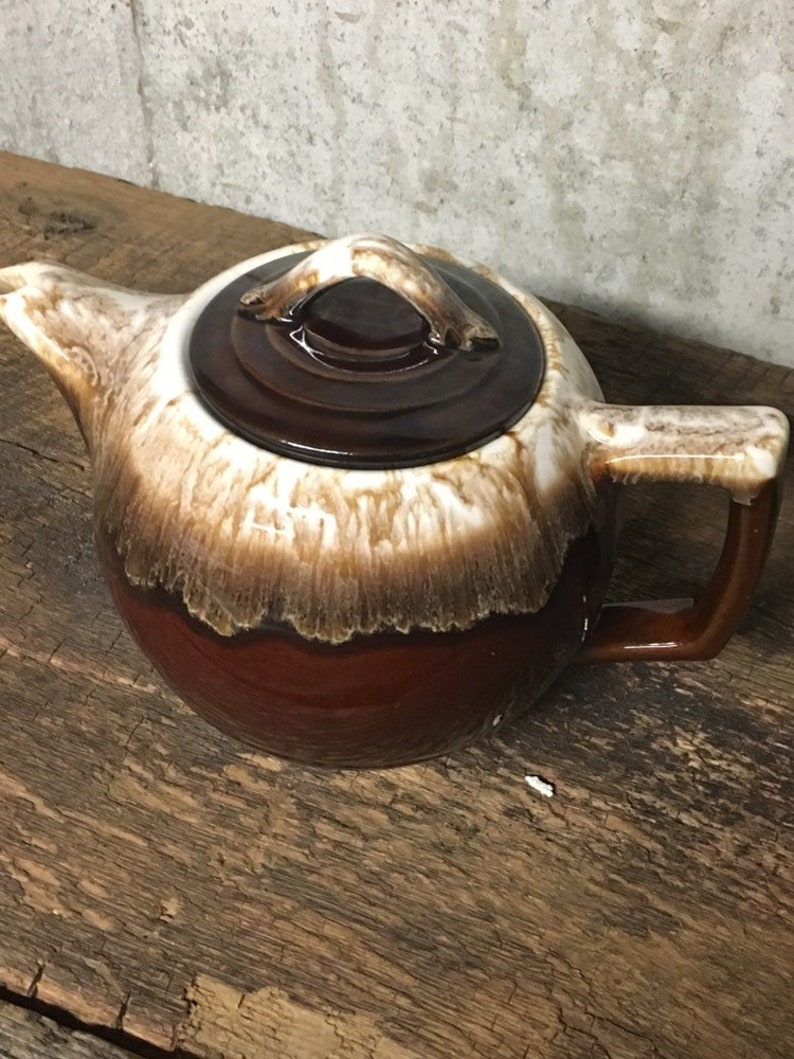 Vintage McCoy Brown Drip-tekanna, samlarkeramik, stengods från mitten av århundradet bild 5