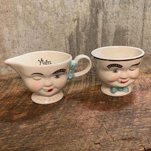 Baileys Irish Cream Coffee Set, Winking Yum Sugar and Creamer, Mr. & Mrs. Yum Set, Coffee Set, 1996 Baileys Promo, Kitschy Coffee Set