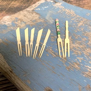 Mid Century Tiki Bar Cocktail Picks, Appetizer Forks