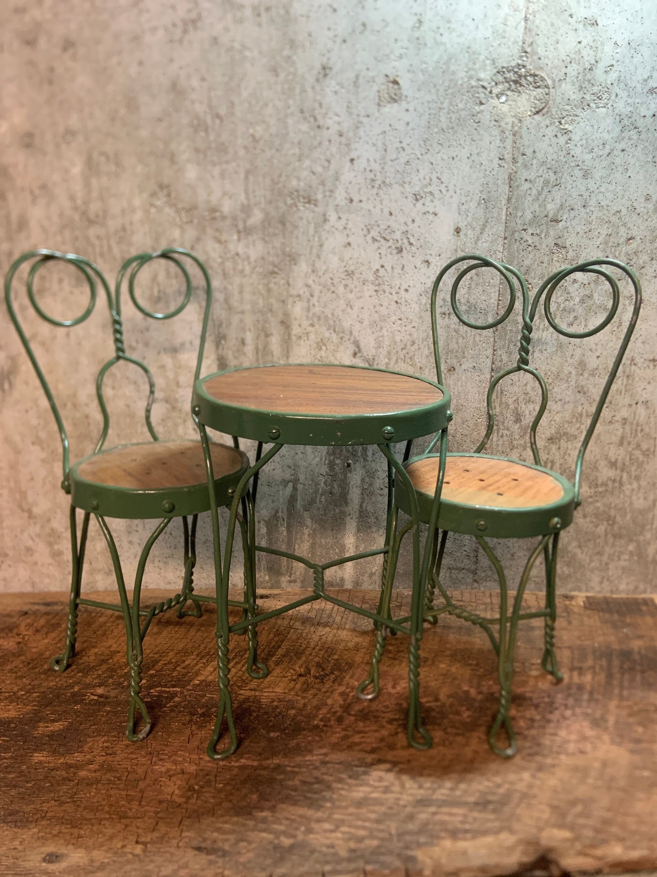 Wrought iron ice cream cheap table and chairs