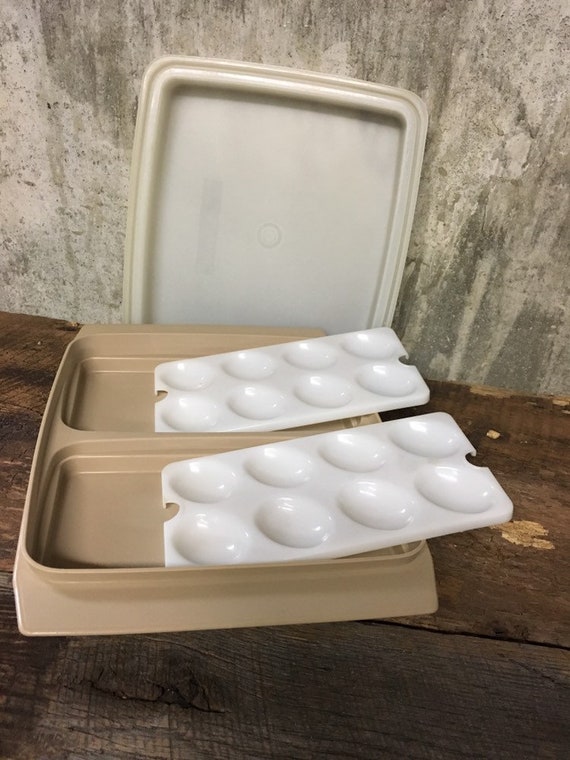 Vintage Tupperware Deviled Egg Tray 723, Tupperware Egg Storage Container,  Easter Egg Storage Display Tray 