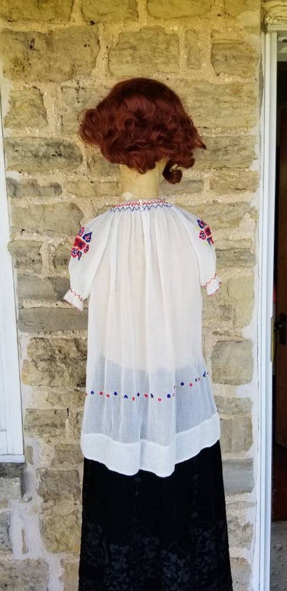 1930s Colorful Hungarian Embroidered Blouse, XS - image 4