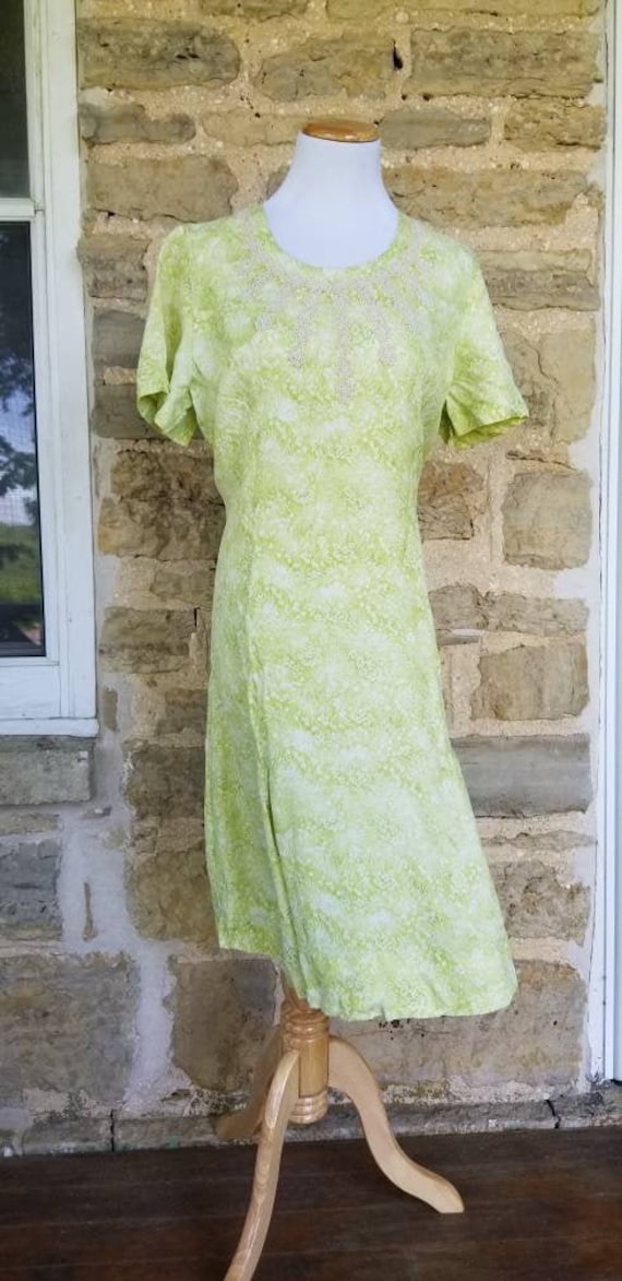 Authentic 1950s Chartreuse Green Cold Rayon Day Dr