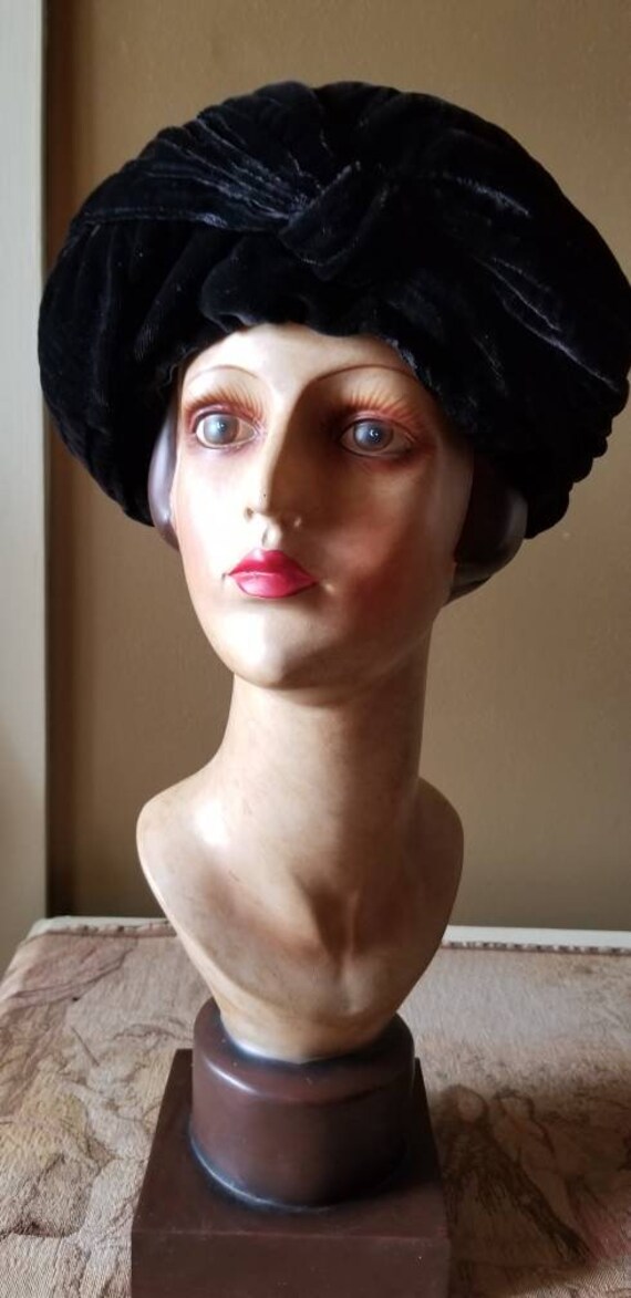 Authentic 1930s Black Velvet Turban Hat LL Hat Sho