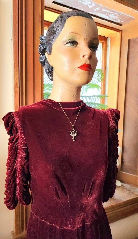 1930s Silk Velvet Merlot with Ruching and FOGA la… - image 1