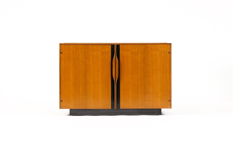 Mid Century Vintage Walnut Nightstand / Bedside Cabinet John Kapel for Glenn of California Two Door image 3