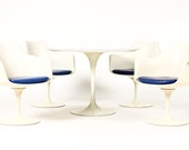 Mid Century Vintage Tulip Dining Set Eero Saarinen for Knoll International Round Dining Table 4 Armchairs Blue Seat Cushions