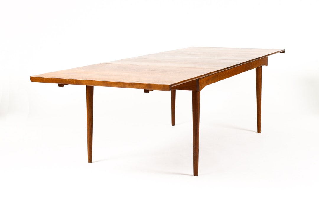 Danish Modern / Mid Century Teak Dining Table Finn Juhl FD540 for
